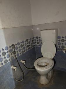 Bathroom Image of 1180 Sq.ft 1 RK Independent House for rent in Krishna Nagar Lucknow for Rs. 4500
