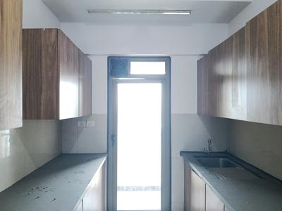 Kitchen Image of 1000 Sq.ft 2.5 BHK Apartment / Flat for sale in Lodha Splendora, Thane West Thane for Rs. 11000000