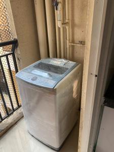 Balcony Image of 680 Sq.ft 2 BHK Apartment / Flat for rent in DB Ozone, Dahisar East Mumbai for Rs. 35000