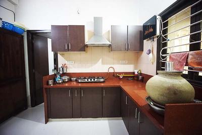 Kitchen Image of 2538 Sq.ft 5 BHK Independent House for sale in Kankaria Ahmedabad for Rs. 24800000
