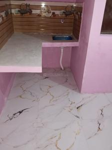 Kitchen Image of 450 Sq.ft 1 BHK Apartment / Flat for rent in Hallo Majra Chandigarh for Rs. 6000
