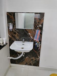 Bathroom Image of 450 Sq.ft 1 BHK Apartment / Flat for rent in Alwal Secunderabad for Rs. 12500