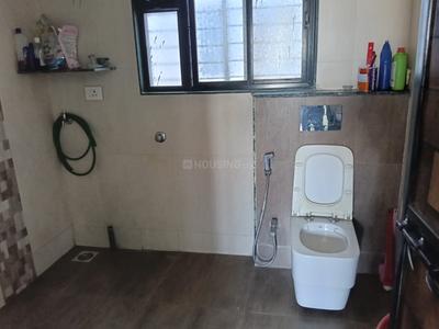 Bathroom Image of 890 Sq.ft 2 BHK Apartment / Flat for rent in Sangvi Pune for Rs. 24000