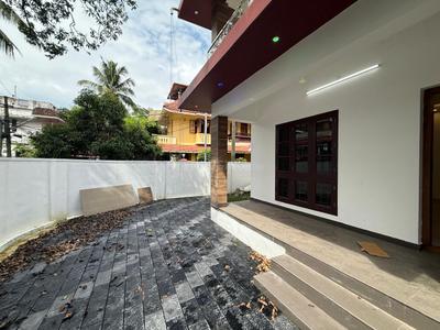 Balcony Image of 2034 Sq.ft 4 BHK Independent House for sale in Thrippunithura Kochi for Rs. 17000000