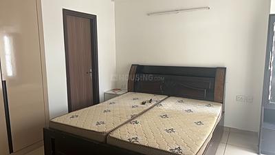 Bedroom Image of 1025 Sq.ft 2 BHK Apartment / Flat for sale in Gulshan Botnia, Sector 144 Noida for Rs. 14000000