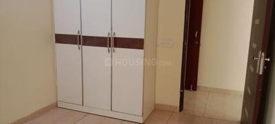 Bedroom Image of 1700 Sq.ft 3 BHK Apartment / Flat for rent in Gaurs Sports Wood, Sector 79 Noida for Rs. 40000