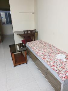 Bedroom Image of 550 Sq.ft 1 BHK Apartment / Flat for rent in Dadar East Mumbai for Rs. 65000