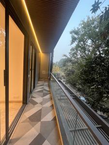Balcony Image of 1800 Sq.ft 3 BHK Builder Floor for sale in Maharani Bagh New Delhi for Rs. 65000000