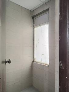Common Bathroom Image of 585 Sq.ft 1 BHK Apartment / Flat for rent in Amrapali Dream Valley 2, Noida Extension Greater Noida for Rs. 16000