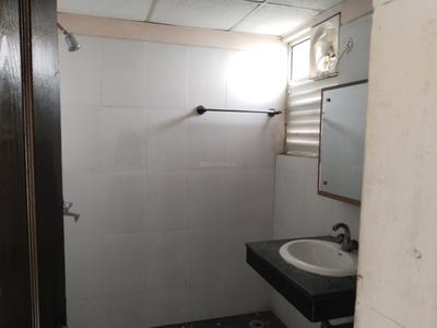 Image of 1700 Sq.ft 3 BHK Apartment / Flat for rent in Paramount Symphony, Crossings Republik, Ghaziabad for Rs. 25000