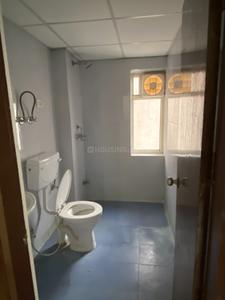 Bathroom Image of 1643 Sq.ft 3 BHK Apartment / Flat for rent in Pardesi Ushay Tower, Kundli Sonipat for Rs. 24500