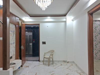 Living Room Image of 1350 Sq.ft 3 BHK Apartment / Flat for sale in Sector 73 Noida for Rs. 4990000