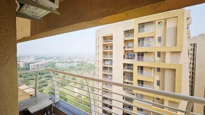 Balcony Image of 1400 Sq.ft 3 BHK Apartment / Flat for sale in Suncity Parikrama, Sector 20 Panchkula for Rs. 35000000