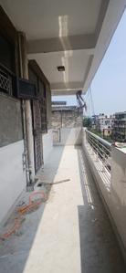Balcony Image of 1300 Sq.ft 3 BHK Apartment / Flat for sale in Shalimar Garden Ghaziabad for Rs. 7950000