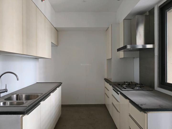 Lodha New Cuffe Parade Main Image 1