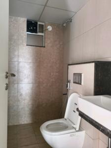 Common Bathroom Image of 650 Sq.ft 1 BHK Apartment / Flat for rent in Godrej Green Cove by Godrej Properties Ltd. , Mahalunge Pune for Rs. 23000