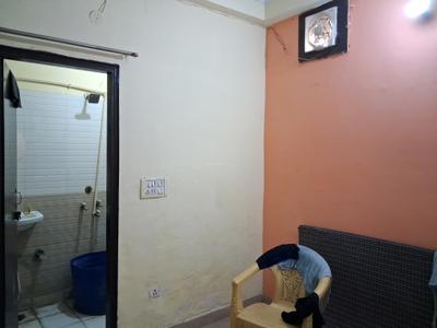 Bedroom Image of 700 Sq.ft 2 BHK Apartment / Flat for sale in Krishna Apartment, Sector 121 Noida for Rs. 2800000