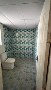 Bathroom Image of 2650 Sq.ft 4.5 BHK Apartment / Flat for sale in Astrum La Regencia, Huda Sectors Panipat for Rs. 17500000