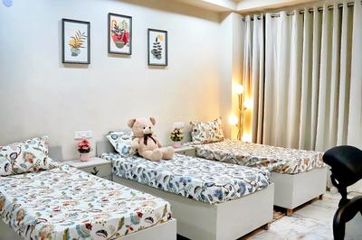 Bedroom Image of QueBec Girls PG in Kamla Nagar, New Delhi