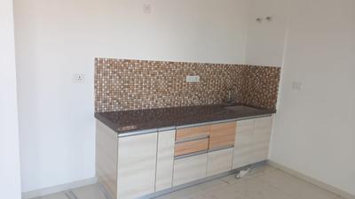 Kitchen Image of 585 Sq.ft 1 BHK Apartment / Flat for sale in Amanora Adreno Towers, Hadapsar Pune for Rs. 7600000
