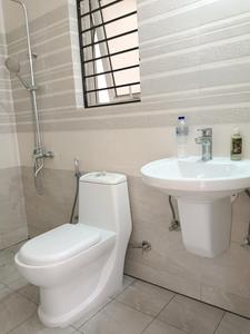 Common Bathroom Image of 1434 Sq.ft 3 BHK Apartment / Flat for rent in 4 Sight Grand Castle, Garia, Sonarpur Kolkata for Rs. 40000