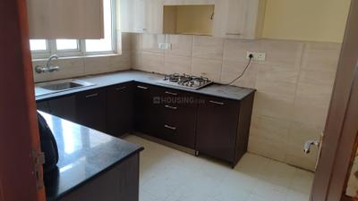 Kitchen Image of 2250 Sq.ft 3 BHK Builder Floor for rent in Ansal Esencia Sector 67, Sector 67 Gurgaon for Rs. 33000
