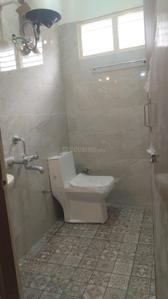Bathroom Image of 600 Sq.ft 1 BHK Builder Floor for rent in Adugodi Bengaluru for Rs. 25000