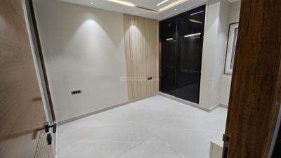 Bedroom Image of 1350 Sq.ft 3 BHK Apartment / Flat for sale in Pragatisheel Apartments, Sector 9 Rohini New Delhi for Rs. 23000000