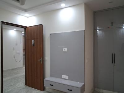 Bedroom Image of 750 Sq.ft 2 BHK Builder Floor for rent in Mansarover Garden New Delhi for Rs. 30000