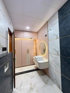 Bathroom Image of 4000 Sq.ft 4 BHK Independent House for sale in Vaishali Nagar Extension Jaipur for Rs. 27100000