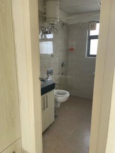 Bathroom Image of 2262 Sq.ft 3 BHK Apartment / Flat for sale in Godrej Frontier, Sector 80 Gurgaon for Rs. 22000000