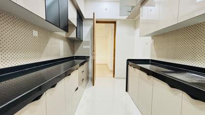 Kitchen Image of 2210 Sq.ft 4 BHK Apartment / Flat for sale in Lodha Bellagio, Powai Mumbai for Rs. 87500000
