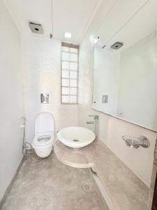 Image of 5400 Sq.ft 4 BHK Builder Floor for sale in Vasant Vihar, New Delhi for Rs. 160000000