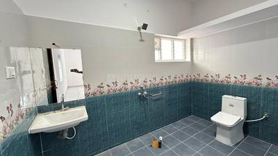 Bathroom Image of 700 Sq.ft 2 BHK Independent House for sale in Avadi Chennai for Rs. 4950000