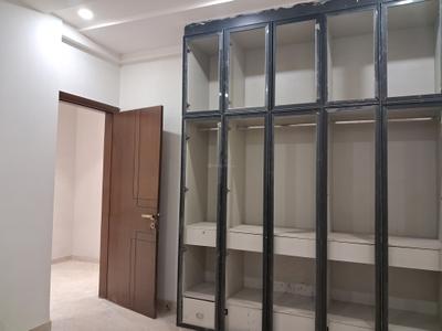 Bedroom Image of 2250 Sq.ft 4 BHK Builder Floor for sale in Paschim Vihar New Delhi for Rs. 42500000