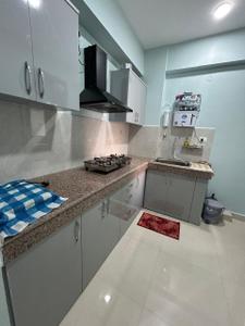 Kitchen Image of 900 Sq.ft 3 BHK Apartment / Flat for rent in Roodraksh Kundan, Satgaon Guwahati for Rs. 30000