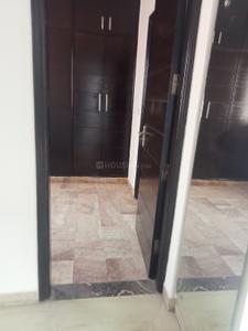 Bedroom Image of 3800 Sq.ft 3 BHK Builder Floor for rent in Sector 43 Noida for Rs. 70000