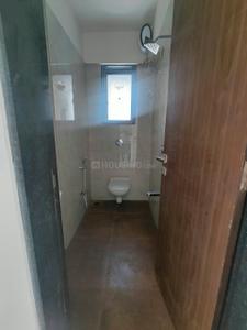 Bathroom Image of 540 Sq.ft 1 BHK Apartment / Flat for rent in Malad West Mumbai for Rs. 37000