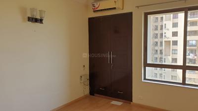 Bedroom Image of 1610 Sq.ft 3 BHK Apartment / Flat for rent in Unitech Fresco, Sector 50 Gurgaon for Rs. 60000