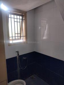 Bathroom Image of 1400 Sq.ft 2 BHK Independent House for rent in Somarasempettai Tiruchirappalli for Rs. 12000