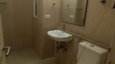 Image of 1000 Sq.ft 2 BHK Apartment / Flat for sale in Emaar Emerald Estate, Sector 65, Gurgaon for Rs. 21500000