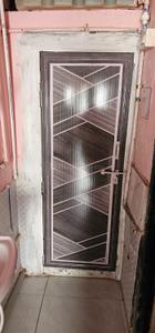Bathroom Image of 850 Sq.ft 1 BHK Apartment / Flat for sale in Palanpur Jakatnaka Surat for Rs. 1600000