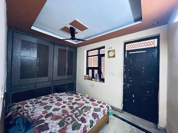 AK Market, Vikaspuri Main Image 1