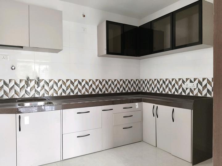 Siddhi Nisarg C Building Main Image 1