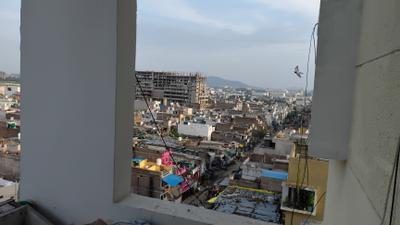 Balcony Image of 913 Sq.ft 2 BHK Apartment / Flat for rent in Laabham Residency, Pipliyahana Indore for Rs. 17000