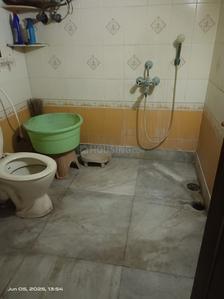 Bathroom Image of 1290 Sq.ft 3 BHK Apartment / Flat for sale in Prince Anwar Shah Connector Kolkata for Rs. 6500000