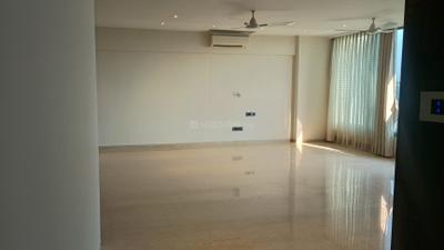 Living Room Image of 2654 Sq.ft 4 BHK Apartment / Flat for sale in Oberoi Esquire, Goregaon East Mumbai for Rs. 152500000