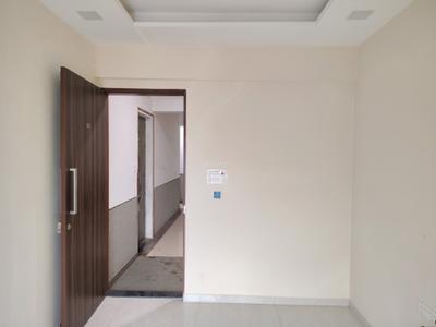 Living Room Image of 1000 Sq.ft 2.5 BHK Apartment / Flat for sale in Thane West Thane for Rs. 21000000