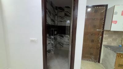 Image of 1200 Sq.ft 4 BHK Apartment / Flat for sale in Sector 4 Rohini, New Delhi for Rs. 6000000