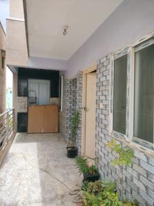 Main Entrance Image of 650 Sq.ft 1 RK Apartment / Flat for rent in Singasandra Bengaluru for Rs. 12000